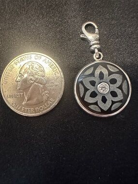 Silpada Black and Silver Floral Round Charm Pendant